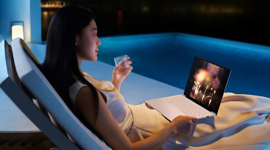 Huawei MateBook 14 HarmonyOS Edition