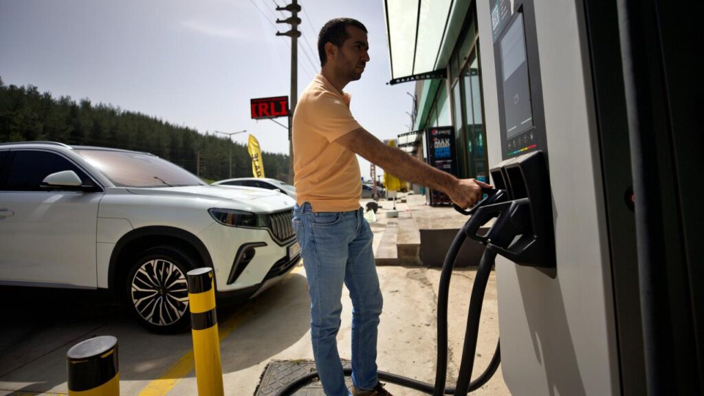 Elektrikli Araç